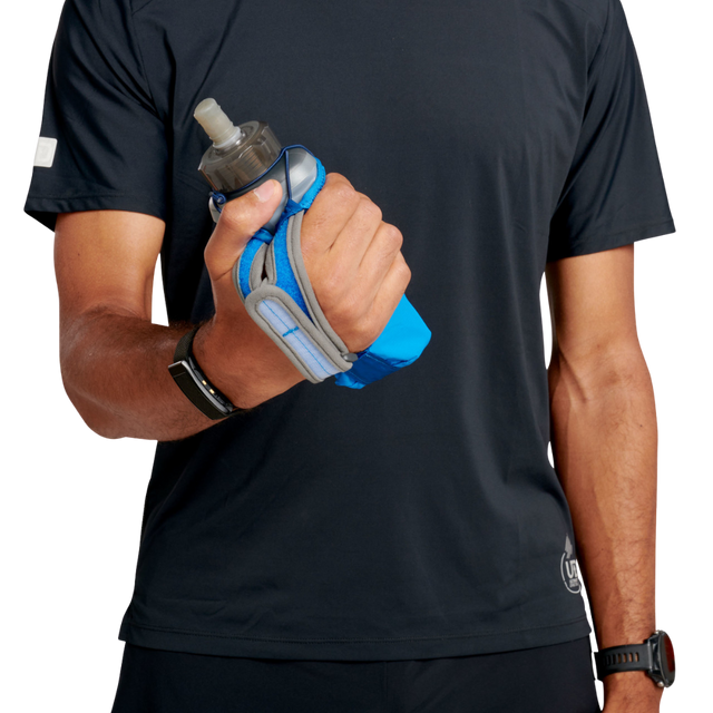 Ultimate Direction - Clutch - Lifestyle 2