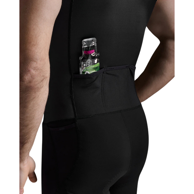 2XU-Mens-Core-Trisuit-Black-White-butt-close