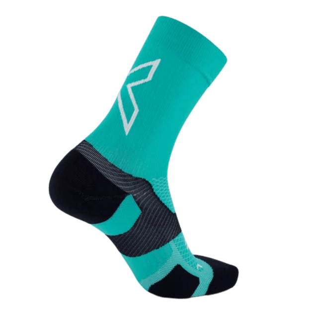 2XU-Vectr-Light-Cushion-Crew-Socks-aruoa-black-back