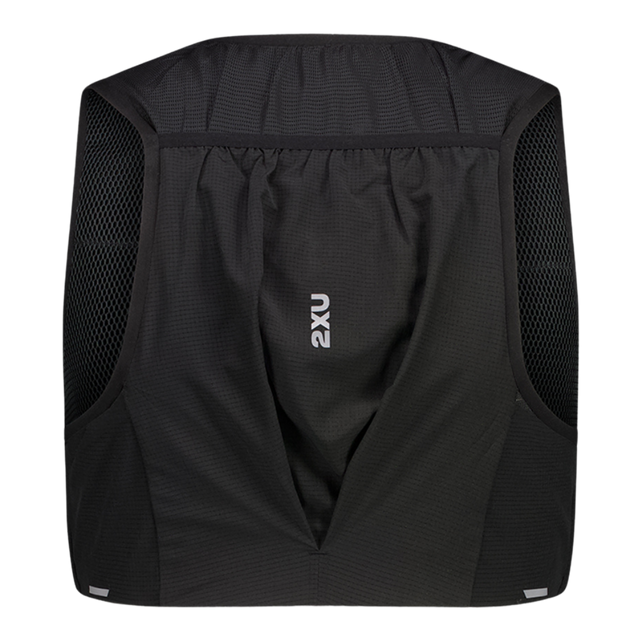 2xu-run-hydratino-vest-black-silver-reflective-back_