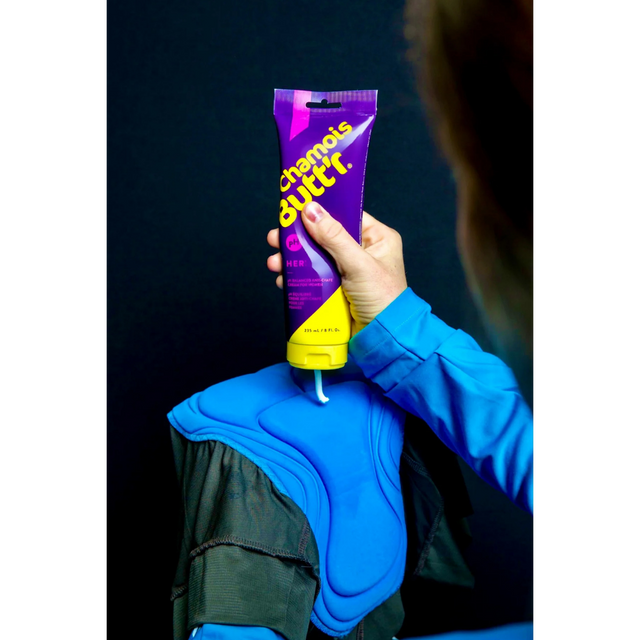 Chamois-Butt_r-her-Anti-Chafe-235ml-Tube-lifestyle