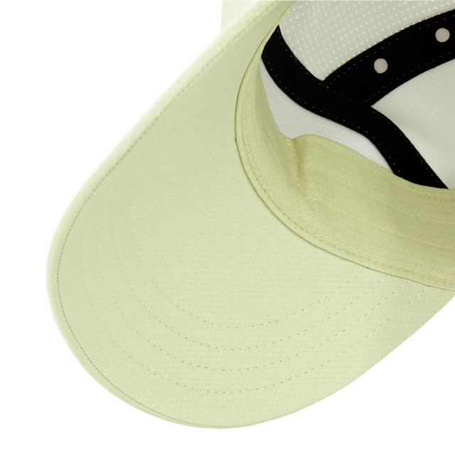 Ciele-Athletics-FSTCap-Classic-fava-close_df20a7ea-f1da-4fb1-90e3-d830f192e1ce