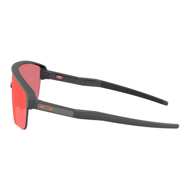 Oakley-Corridor-SQ-Matte-carbon-Prizm-trail-side-side