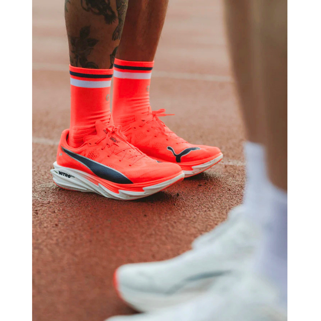 SHYU-Racing-Socks-white-poppy-pencil-real