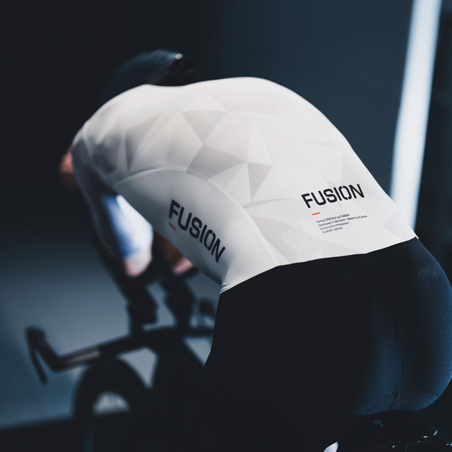FUSION - Tempo! ONE Men's Tri Suit - White/Grey (Bike Lifestyle)
