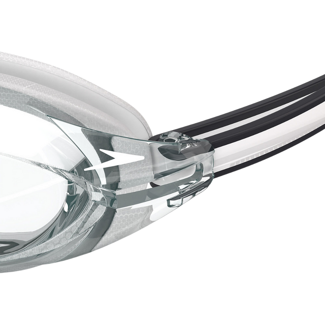 Speedo - Vanquisher 3.0 - Clear/Clear (Angle)