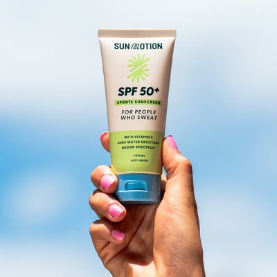 sun-motion-Sports-Sunscreen-SPF50_-lifestyle