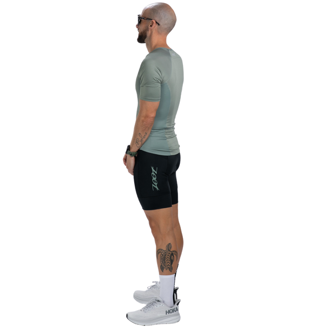 Zoot Men's Core Tri Aero Jersey in Army Green colourway - side view