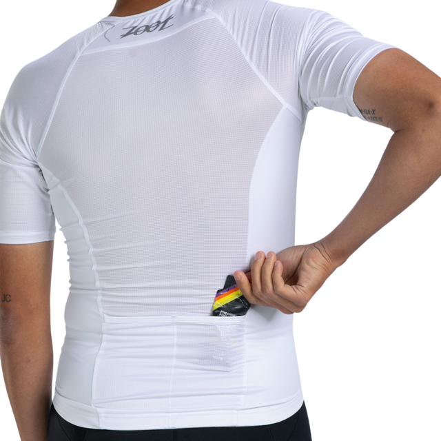 Zoot Men's Core Tri Aero Jersey in White colourway - close-up of rear pocket